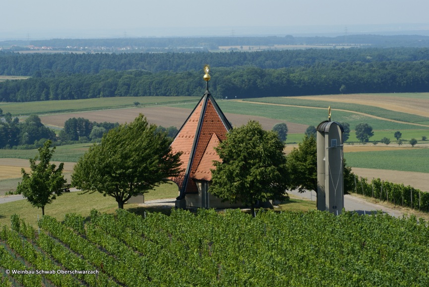 copyright Weinbau Schwab Oberschwarzach